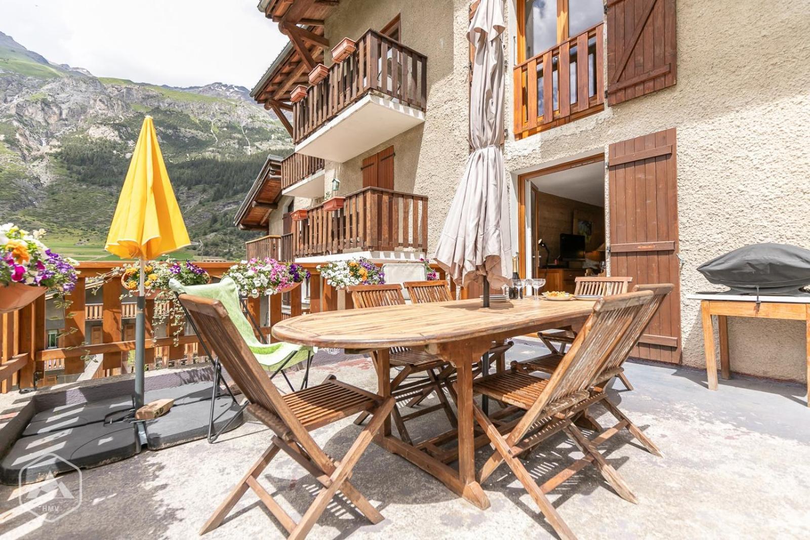 Locations Berne Milesi Apartman Lanslevillard Kültér fotó
