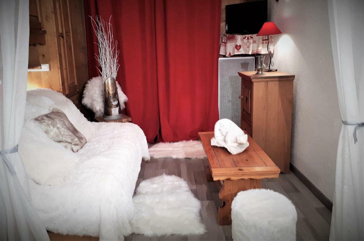 Locations Berne Milesi Apartman Lanslevillard Kültér fotó